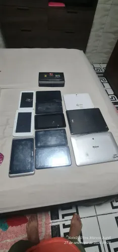 Tabletes para retirada de peças