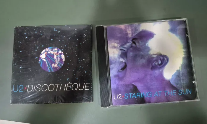 2 singles importados U2