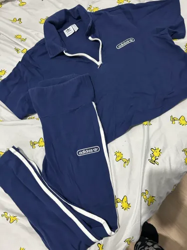 Conjunto adidas feminino M