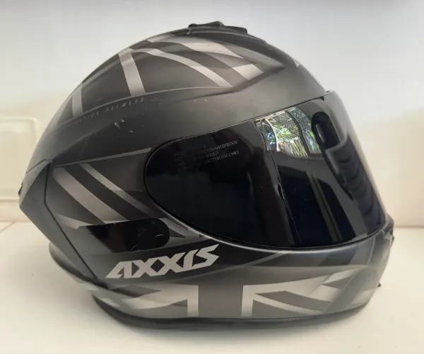 CAPACETE AXXIS DEAKEN PRETO INGLATERRA TAM 57/58