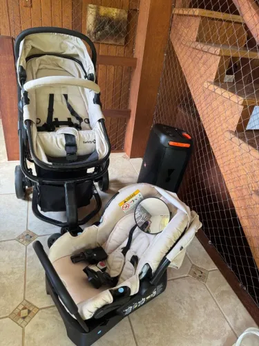 Travel System Mobi Trio Beige Nature - Safety 1st (Carrinho, Bebê Conforto e carro)