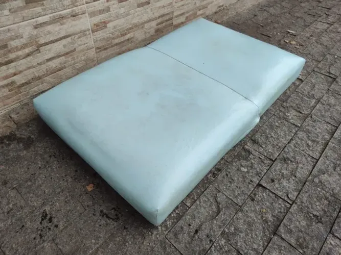 Almofada para Cachorro 1,07 mts comprimento por 0,67 cm de profundidade