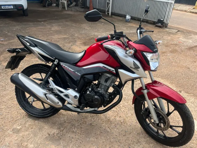 Honda CG Titan 160 2024 - Vermelha