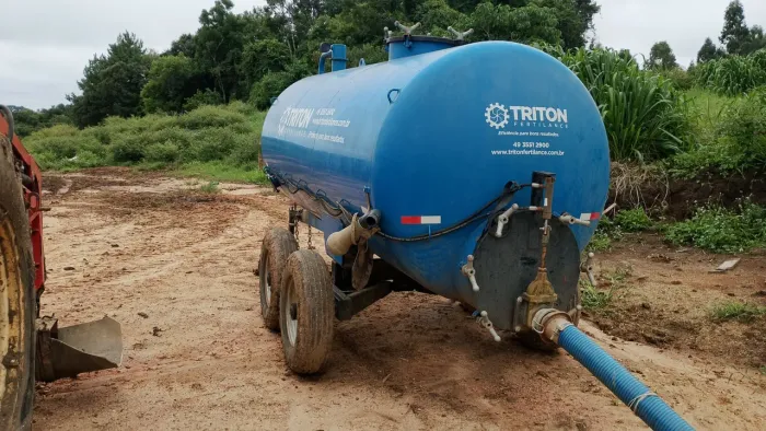 Vendo tanque esterco liquido 2022 pego gado de corte como parte do pagamento ou camionete 
