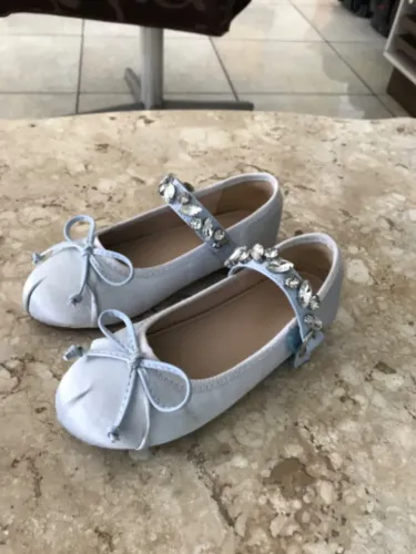 Sapato infantil tamanho 30