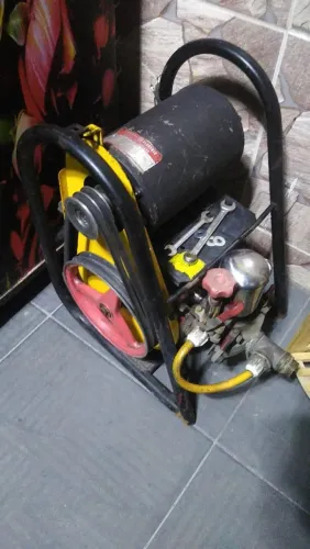 Bomba industrial de pintura