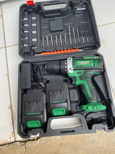 Parafusadeira e Furadeira 21v
