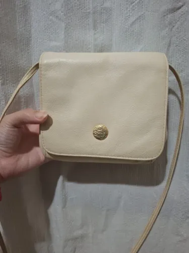 Bolsa de Couro Pequena Off-White - EM BANGU, RJ