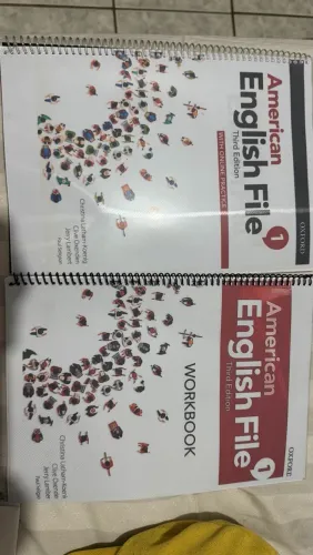 Livros cilt e uniforme cilt