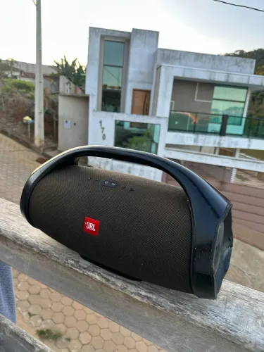 Jbl boombox 