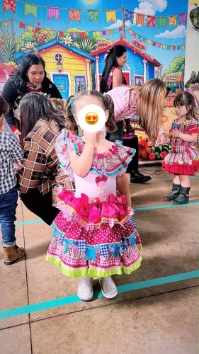 Vestido de quadrilha/ junino 3 e 5 anos
