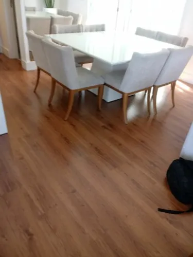 Técnico em instalação de piso vinilico e laminado a 20 anos