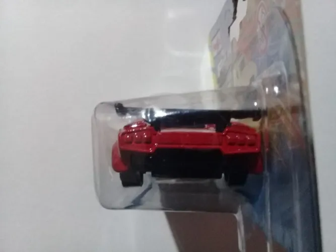 Miniatura 1/64 Lamborghini Nova