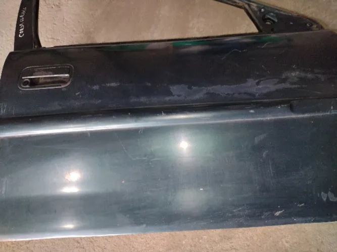 Porta Dianteira Direita GM/Corsa Classic Portas 1998/04