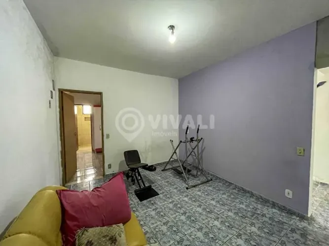 Casa em Condomínio - / Residencial / Residencial Moenda