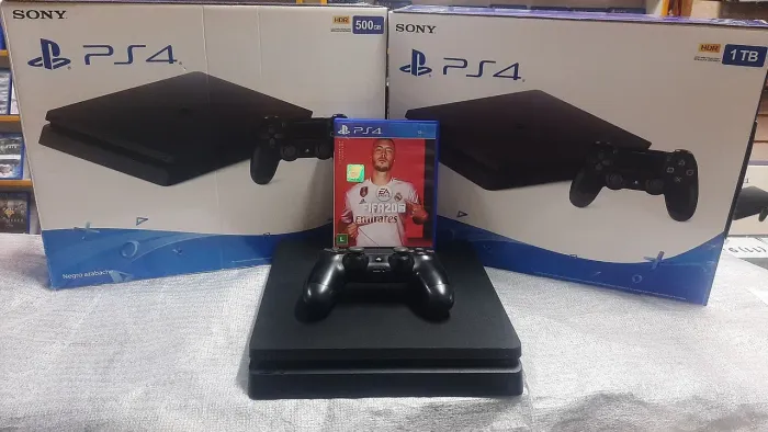 PS4 SLIM + FIFA, ACEITO PS3 + VOLTA. 12X TESTO.