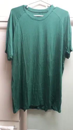 Camiseta lisa e crop liso