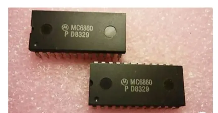 Circuito integrado MC6860 - 8 bits