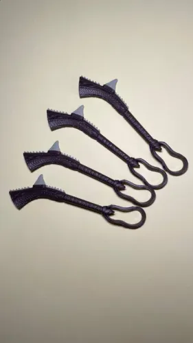 Lote 4 acessórios altura 9 cm p/ customizar bonecos estilo Orcs Senhor dos Anéis Monstros