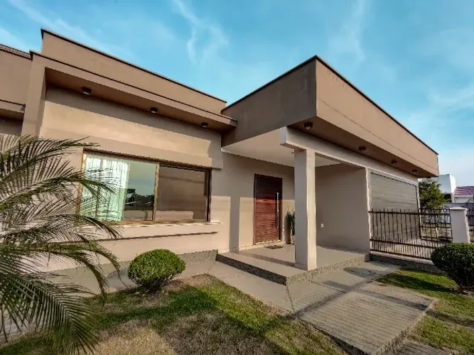 Casa de alto padrão em Jaguaruna! 