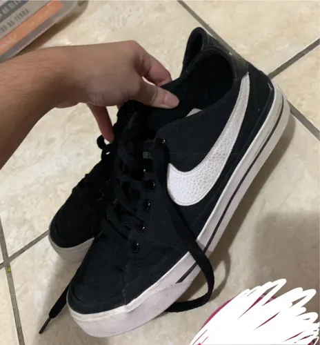 tênis NIKE COURT LEGACY CNVS