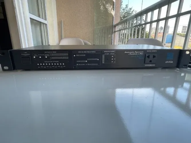 Vendo Condicionador de energia Savage cdr 1500 sqv