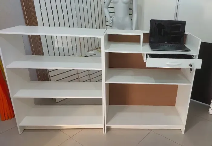 Balcão vitrine e Balcão caixa - Parcelamos em até 12x sem juros no cartão