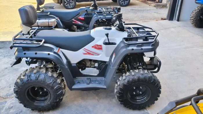 Quadriciclo ATV M250 VENTURA