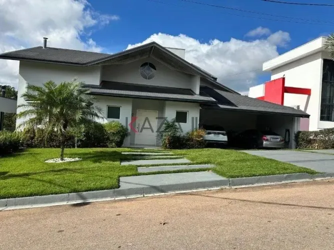 Casa condomínio Resedas, com 2 suítes, 01 demi suite, piscina, espaço gourmet, e 6 vagas, 