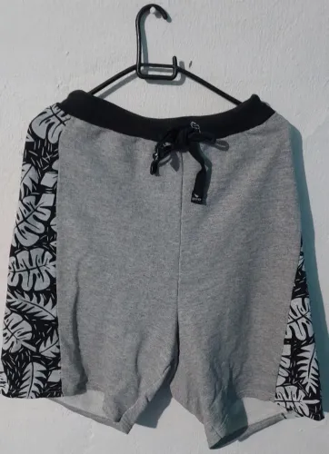 Shorts Moletom Florido Tamanho: P Cor: Cinza - Sports
