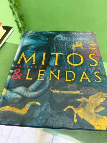 Livro Mitos e Lendas