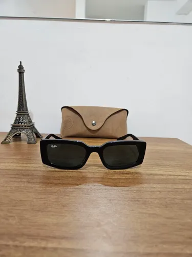 Óculos de sol Ray-Ban estado de novo