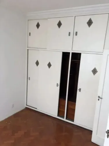 APARTAMENTO SALA E QUARTO SEPARADO SUÍTE COM ARMARIO PLANEJADO NO FLAMENGO