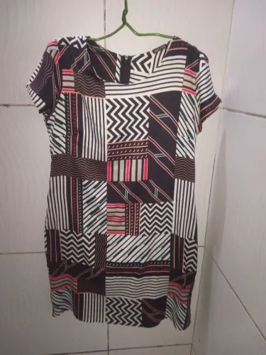 Vestido HOLVIN Estampado Geométrico Feminino M