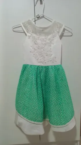 Vestido infantil festa branco e verde