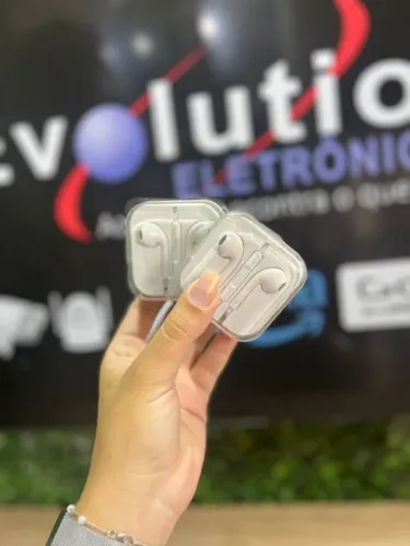 Fone de Ouvido Com Fio Entrada P2
