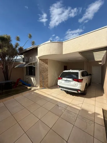 Casa com 3 dormitórios no Bairro Jardim Campo Verde