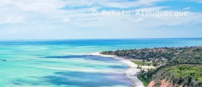 Vendo terreno em ponta de pedras (quadra da beira-mar)