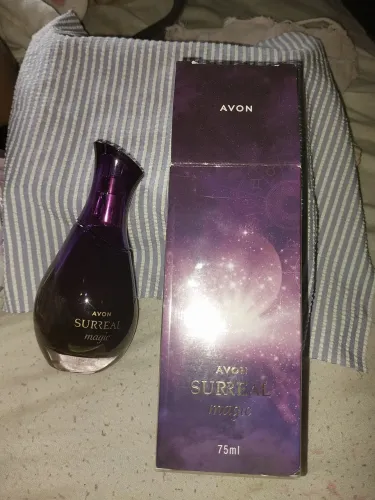 Perfume surreal magic avon