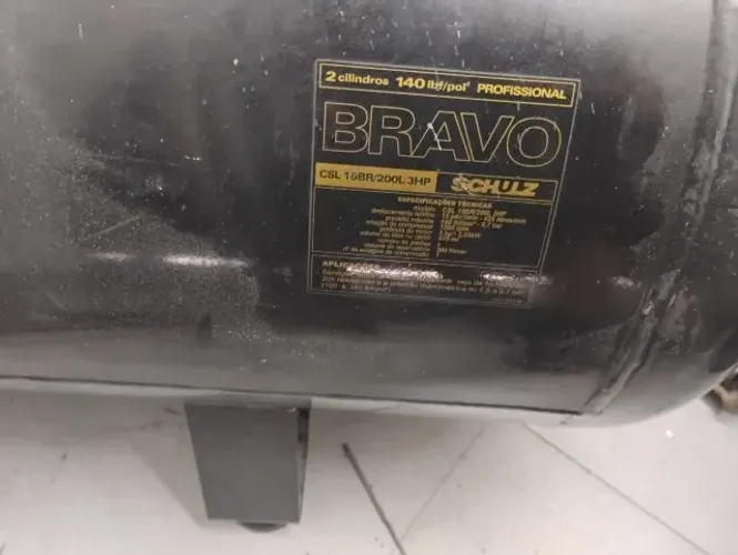 Compressor de ar comprimido