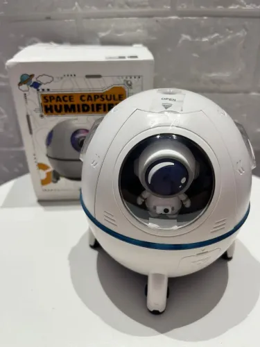 Umidificador astronauta
