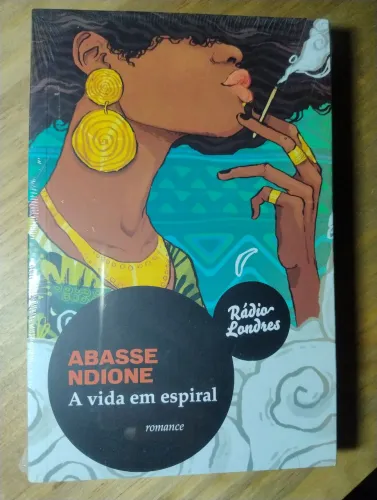 A Vida em Espiral. Abasse Ndione. Livro LACRADO!