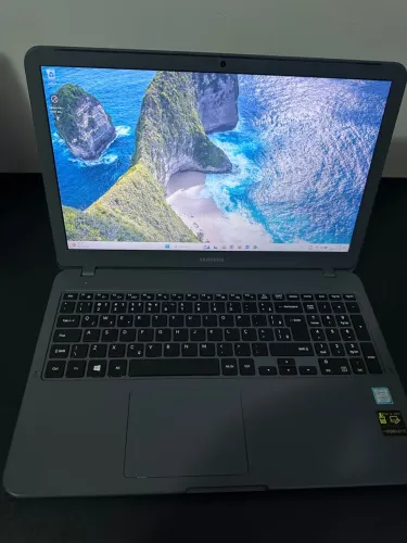 Notebook Samsung i3