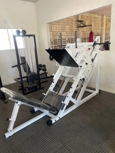Leg Press 45 linha robusta 