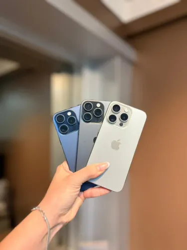 IPHONE 15 PRO MAX 256GB, IMPECÁVEL