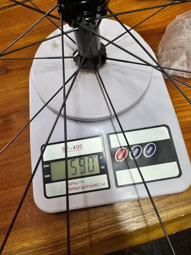 Roda carbono dianteira 12x100 gravel road 