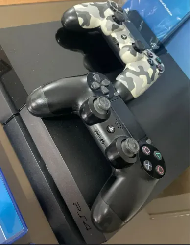 Ps4 slim 500 