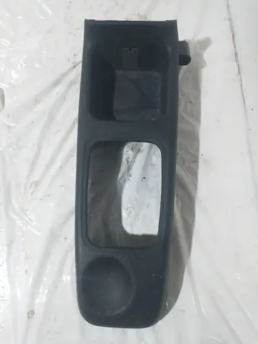 Console central  gm/Corsa classic 2000