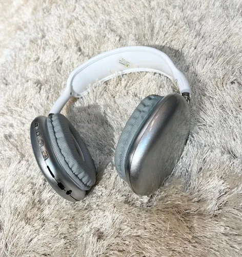 Fone de Ouvido Bluetooth Sem Fio P9 - Ergonômico | Cor Prateada