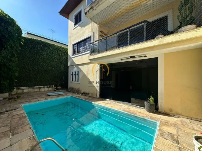 Casa para venda/locação, 3 suítes, 6 vagas, piscina, 426m², Brooklin